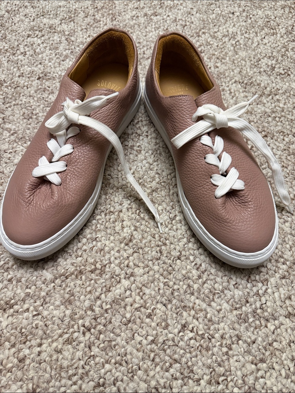 Leather Low-Top Sneakers in Dusty Mauve with White Sole made in Italy